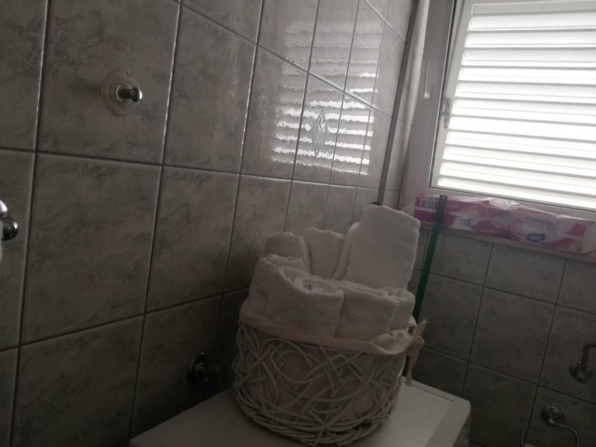 Apartmani Marija Primošten Esterno foto
